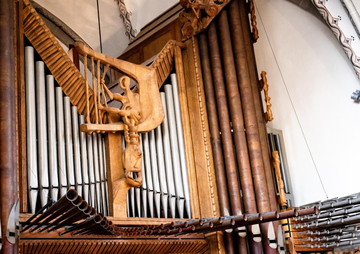 Die große Klais-Orgel des Bonner Münsters