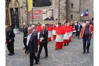 Prozession vom Bonner Münster nach Sankt Remigius